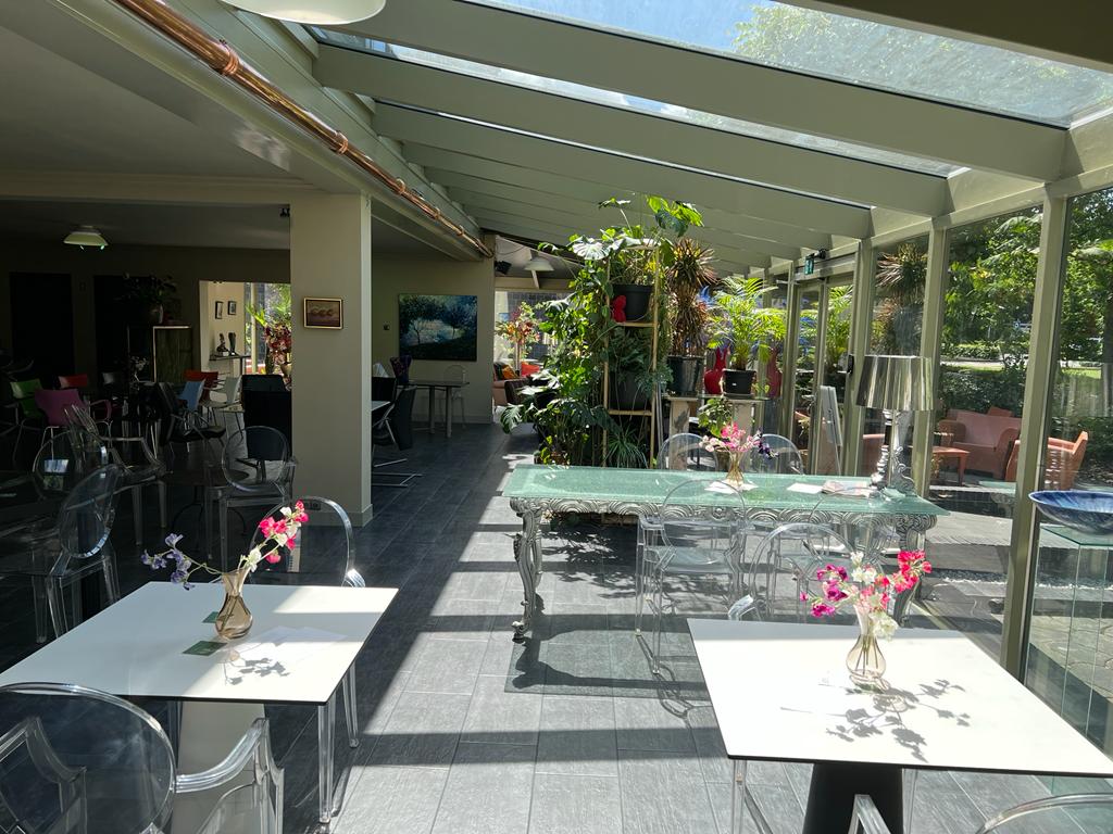 diverse kunstbloemen